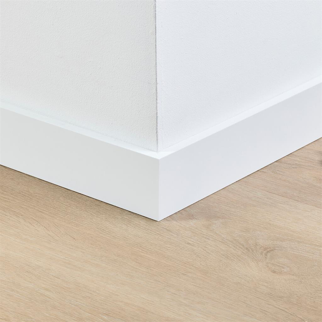 5555072419 - co-pro gelakte plint amsterdam wit (70x12).webp