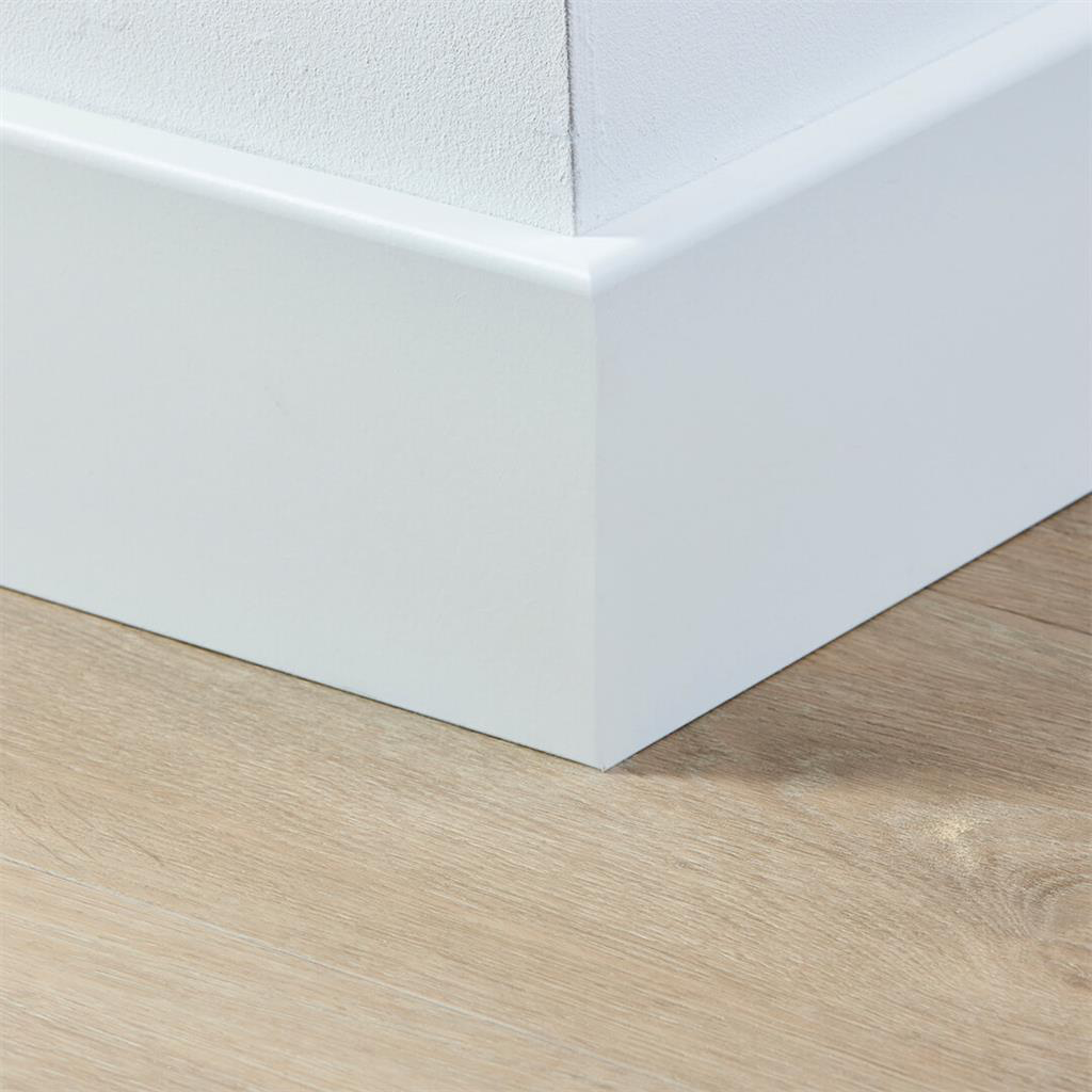 5567122119 - co-pro gelakte plint berlijn wit (120x15).webp