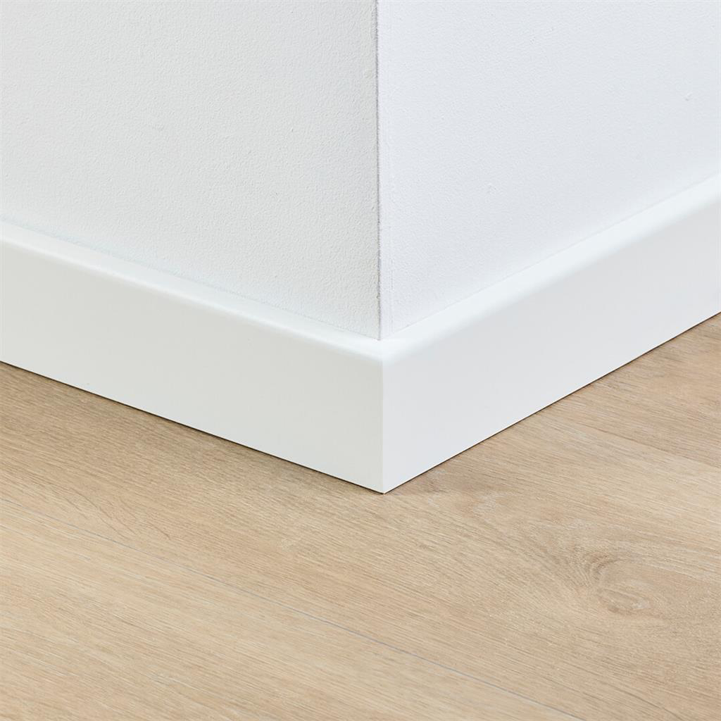 5555072119 - co-pro gelakte plint berlijn wit (70x12).webp