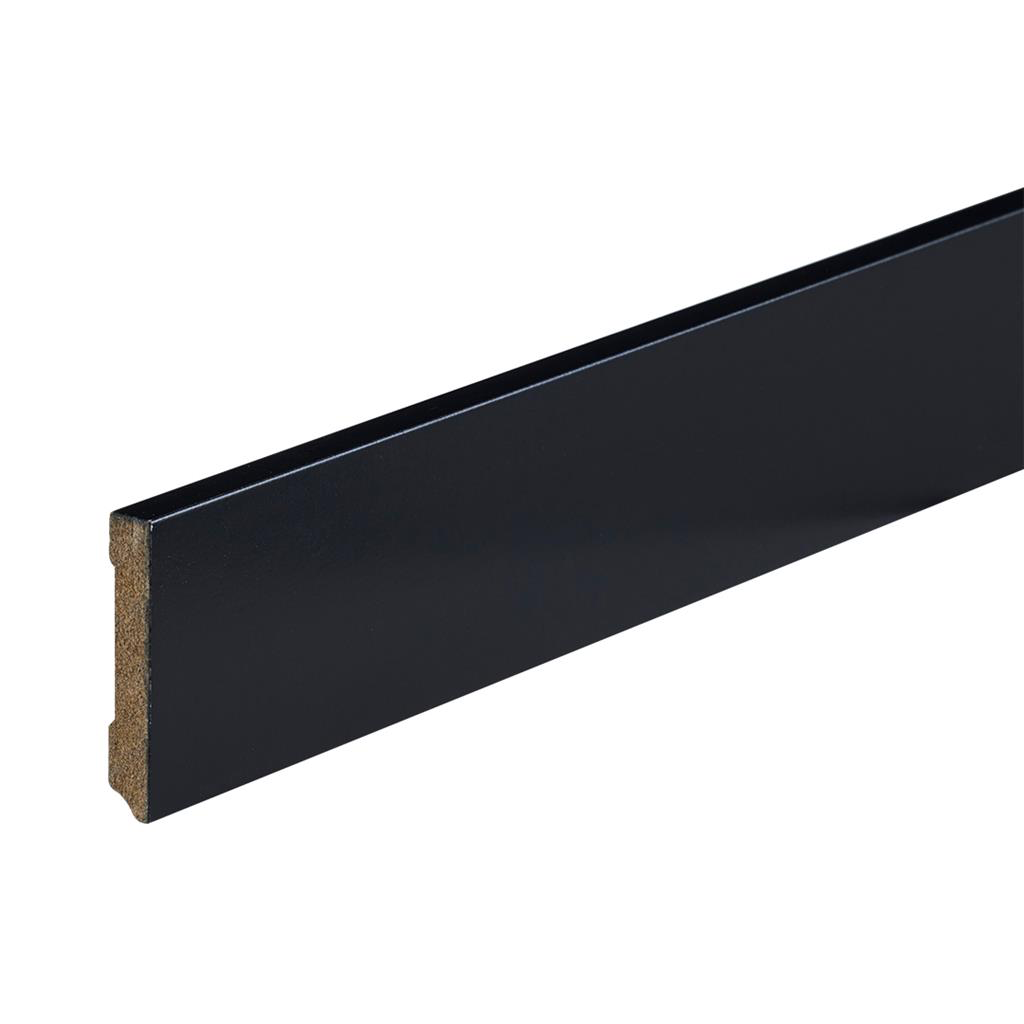 Gelakte plint Amsterdam zwart 70x12x2400mm RAL 9005  
